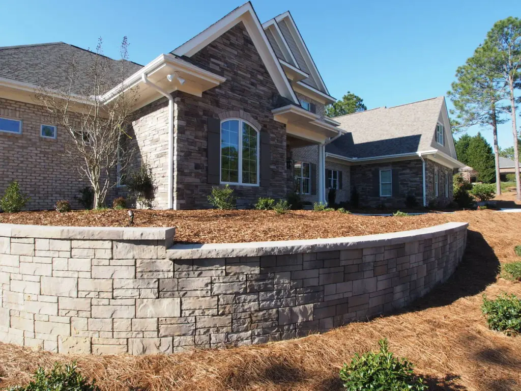Yard concrete structure